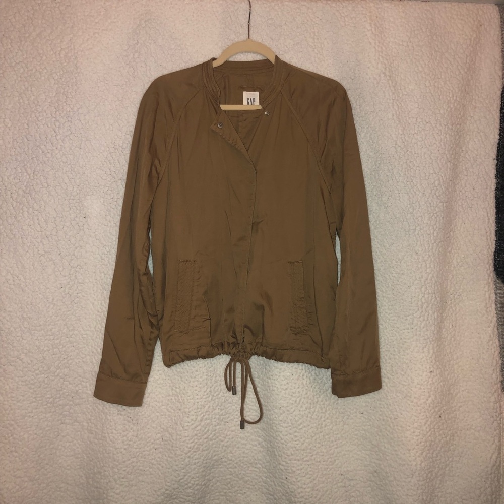 TAN BUTTON UP JACKET